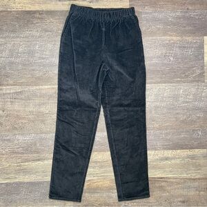 Denim & Company black elastic waist straight leg corduroy pants size XS B153